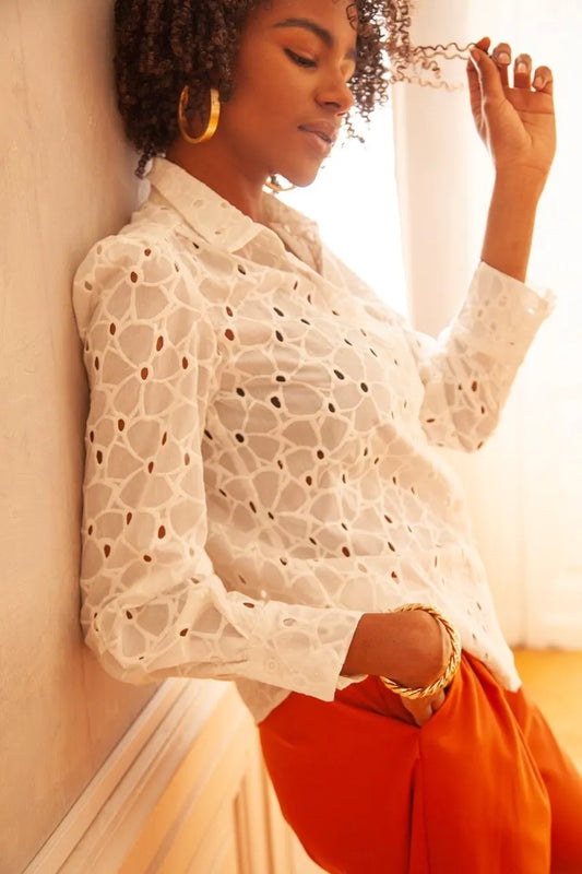 Bluse mit englischer Stickerei 100 % Bio-Baumwolle aus Frankreich